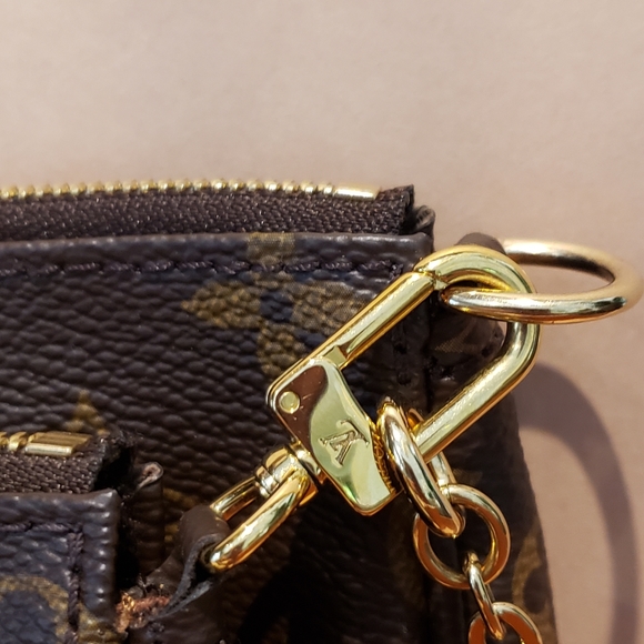💯% authentic MULTI POCHETTE~Louis Vuitton - Picture 10 of 15